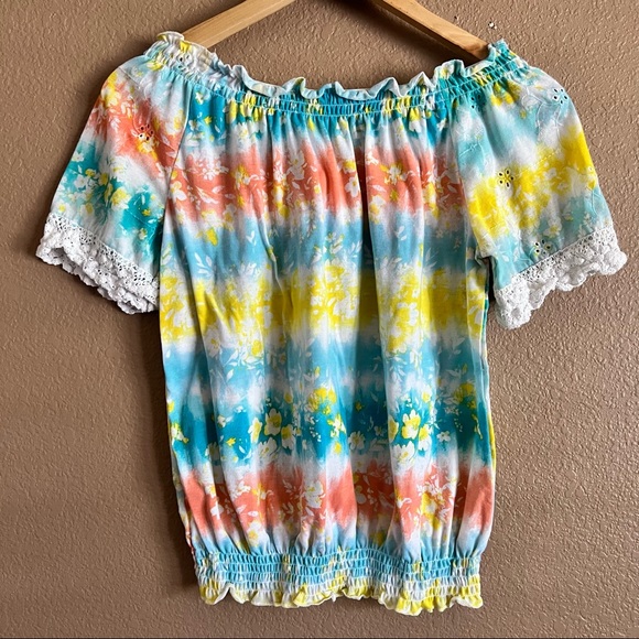 French Laundry Tie-Dye Lace Trim Top Size Small - Picture 7 of 8